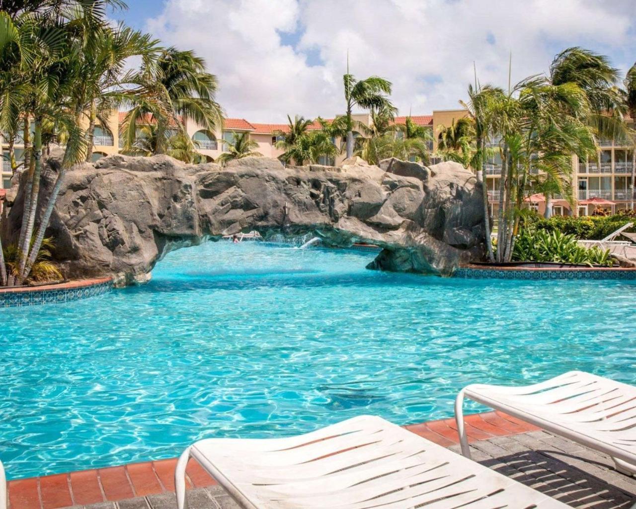 Bluegreen Vacations La Cabana Resort, An Ascend Collection Palm Beach Eksteriør billede